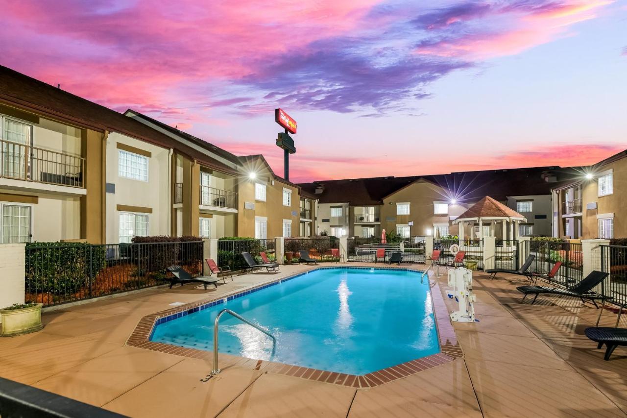 Red Roof Inn Plus+ & Suites Knoxville West - Cedar Bluff Экстерьер фото